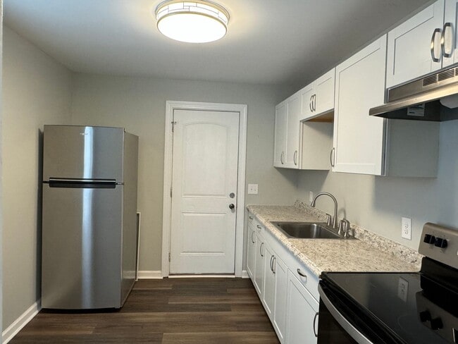 Photo - 4-6 Chestnut Dr Unit 4 Chestnut Dr