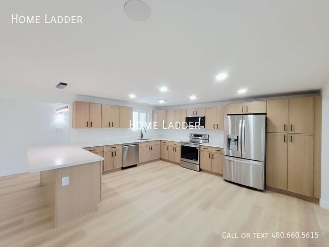 Photo - 1618 W Lamar Rd