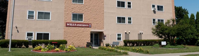 Wells Apartments - Wells Apartments