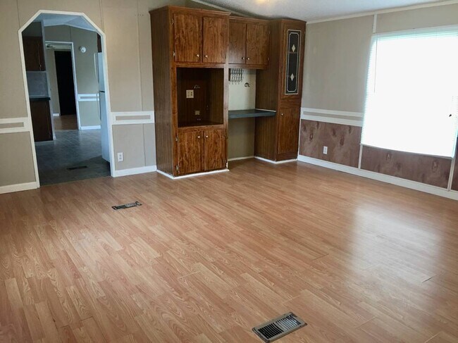 Photo - 4006 Sherry St