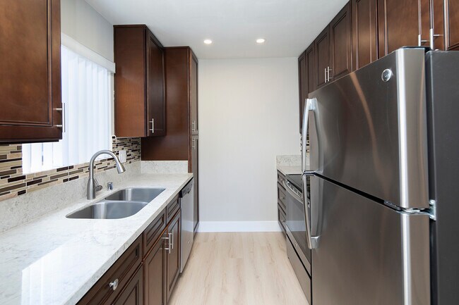 Villa Capri Apartments