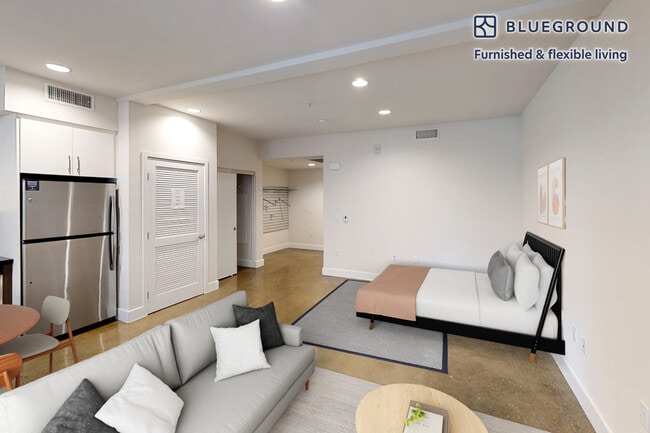 Photo - 6700 Warner Ave Unidad FL1-ID10848A