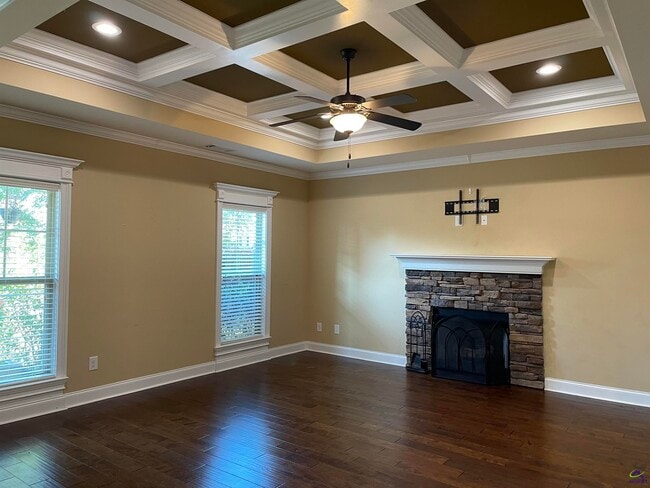 Photo - 114 Highland Point Dr