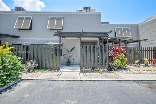 Building Photo - 11244 NW 14th Ct