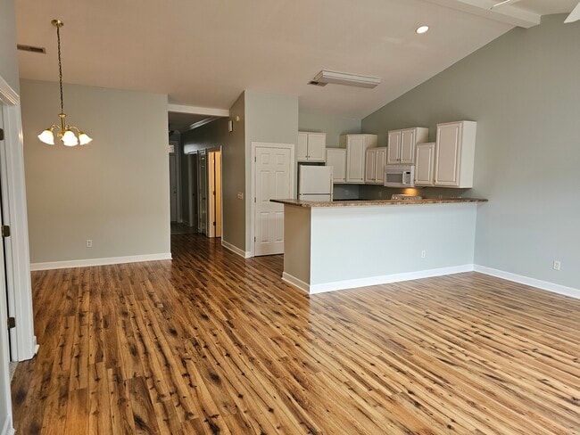 Photo - 5006 Carleton Dr
