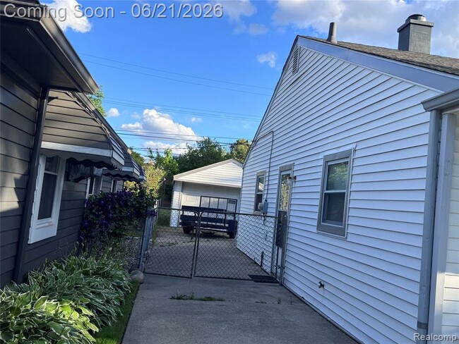 Photo - 1412 E Goulson Ave