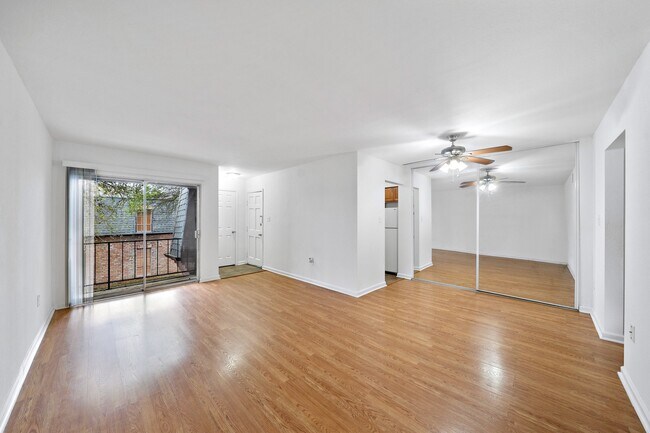 Photo - 711 Holiday Dr Unit 72