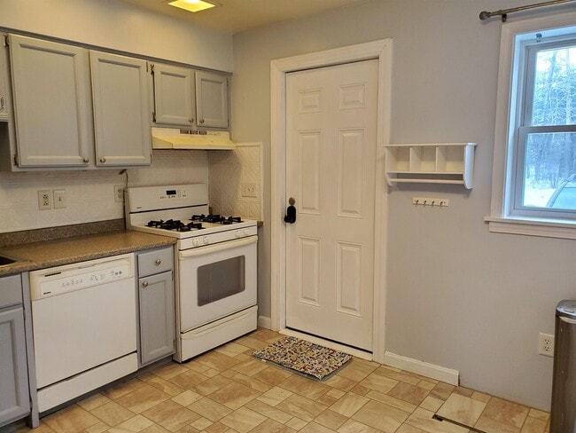 Photo - 220 Mascoma St Unit 11