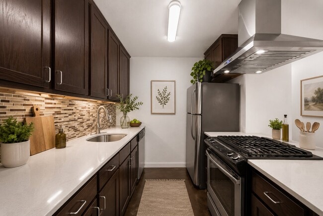 Photo - 3508 Southridge Dr Unit Apt 1