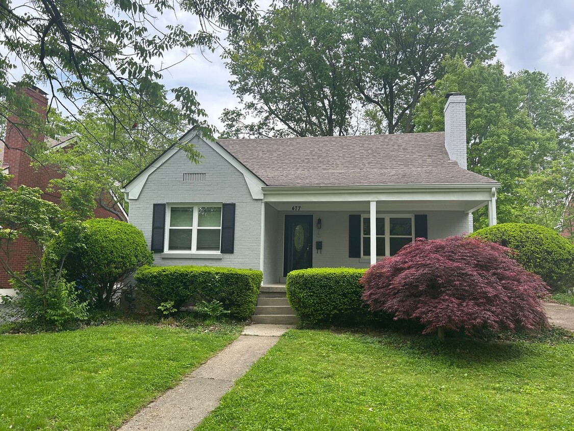 Spacious 4 bedroom 1 Bath Home with Tons o... - Spacious 4 bedroom 1 Bath Home with Tons o...