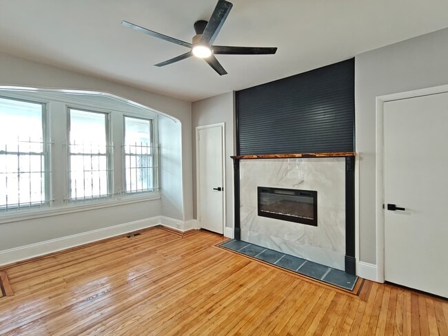 Photo - 114 S 54th St Apartamento Unidad A