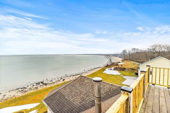 Photo - 42 Oak Bluff Cir