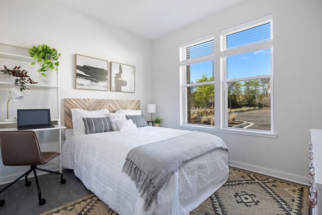 Photo - The Horizon at Springdale Park