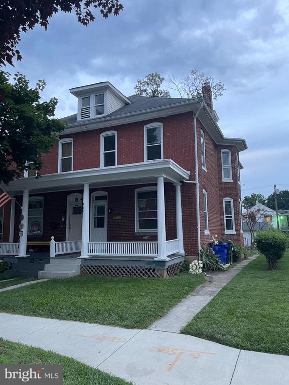 Photo - 328 West Side Ave Townhome
