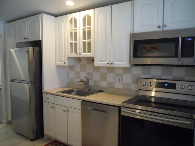Photo - 68 Bryon Rd Condo Unit 5