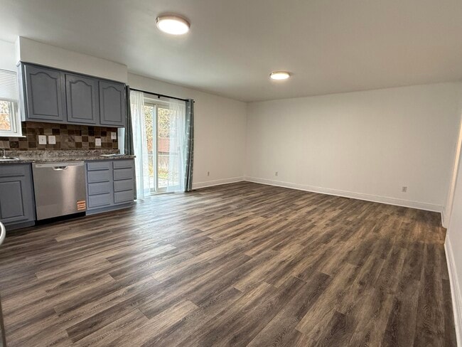 Photo - 12757 De Cook Dr