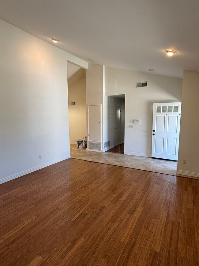 Photo - 17891 Quintana Ln