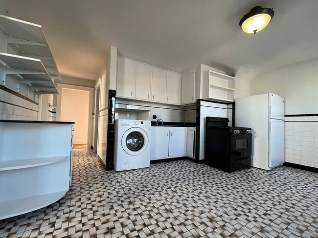 Building Photo - 254 Rantoul St Unit 2