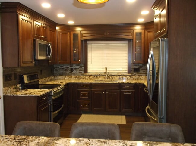 Cocina - 7824 Rabbitt Rd