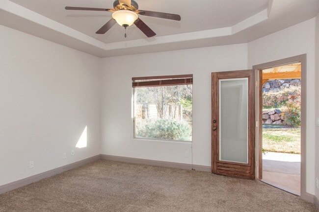 Photo - 3 Bedroom Single-Family Home in Central Hu...