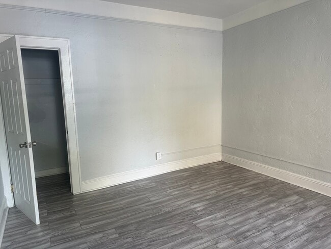 Photo - 265 Beech St Unidad 4