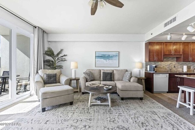 Photo - 9860 S Thomas Dr Unit 702