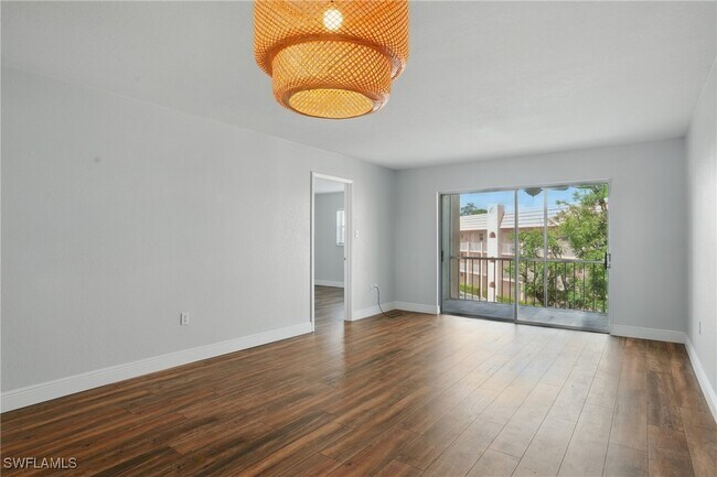 Photo - 170 Turtle Lake Ct Unit 301