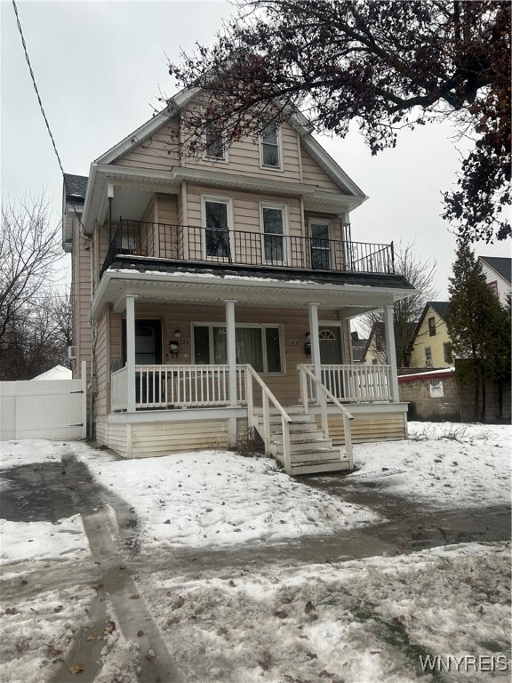 Photo - 203 W Delavan Ave
