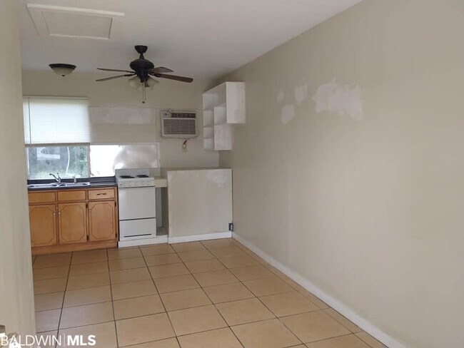 Photo - 1616 N Cedar St