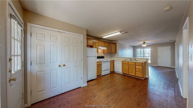 Photo - 1509 Hollow Hill Dr Unidad A