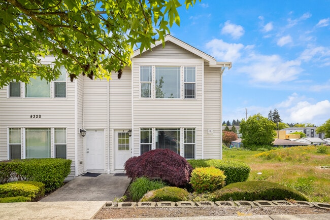 Pine Street Townhomes