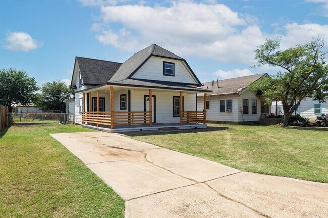 Photo - 1320 W Frisco St