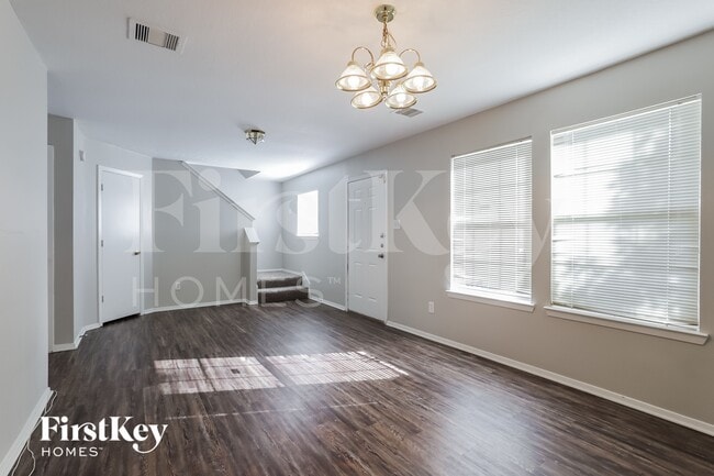 Photo - 6217 Lone Prairie Way