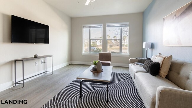 Photo - 65 Sentosa Dr Unit 91-106