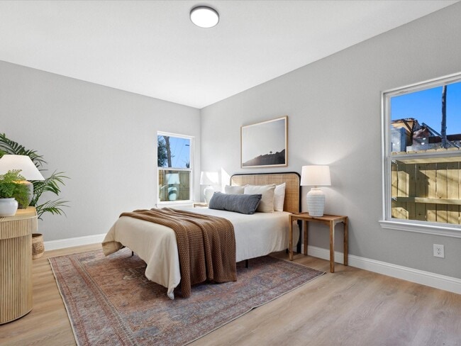 Photo - 2500 Oxford Ave