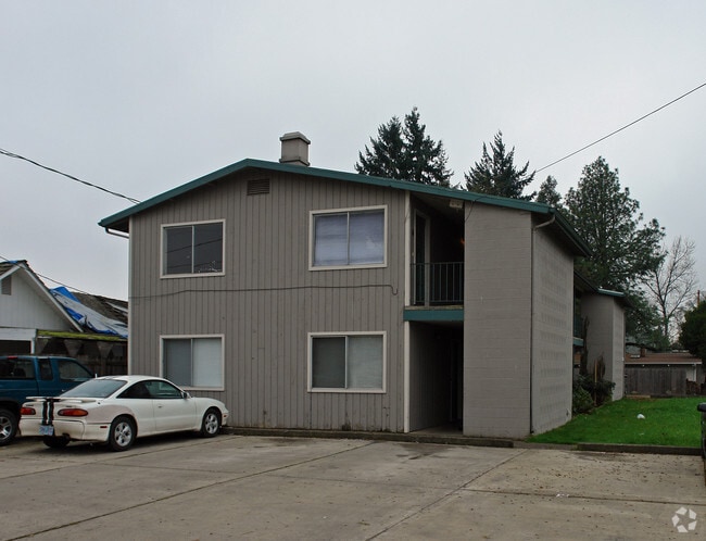 Photo - 32786 E Pearl St