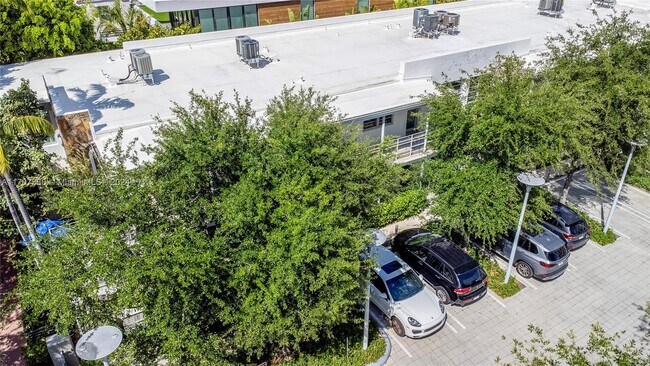 2031 Meridian Ave Unit 6
