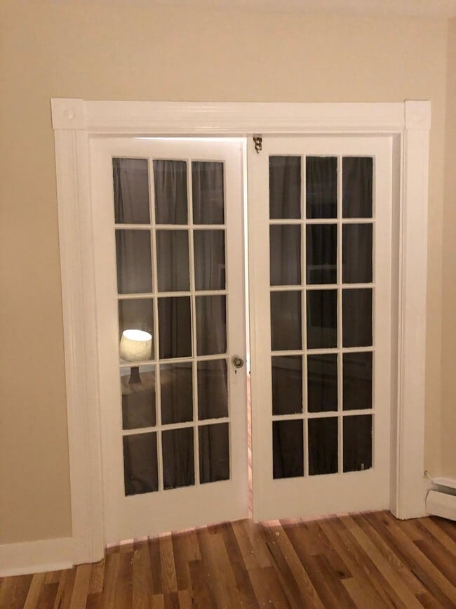 Photo - 390 Pearl St