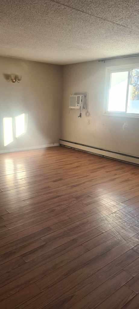 Photo - 31 Centennial St