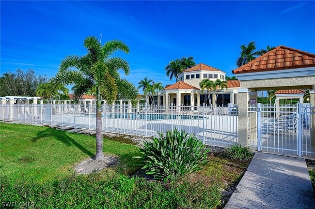 Photo - 7778 Emerald Cir Unidad P104