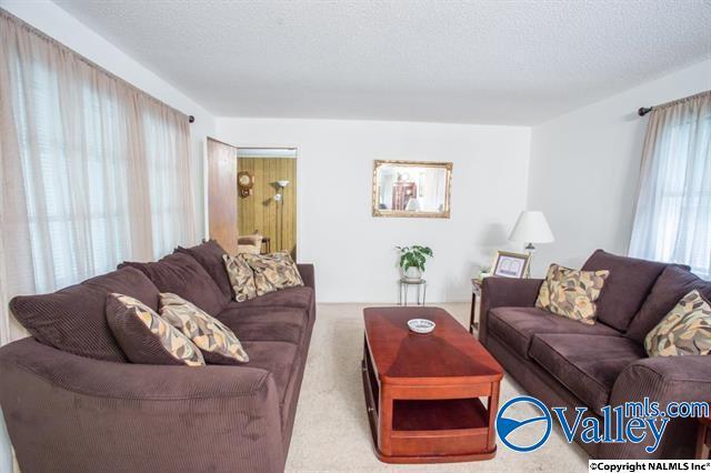 Photo - 4607 Rutledge Dr NW