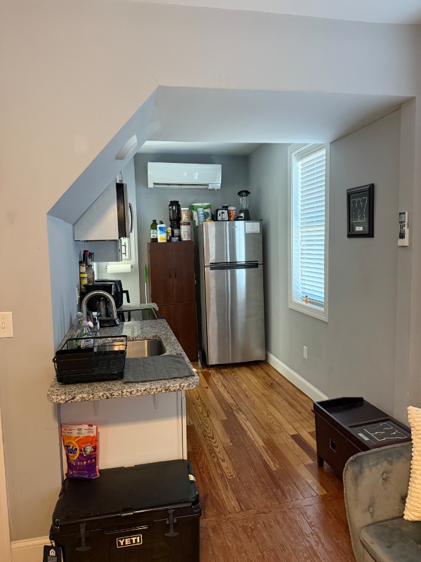 Photo - 425 High St Unit 4