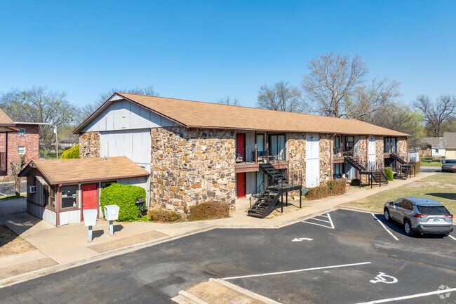 Building Photo - North Brook Apartments