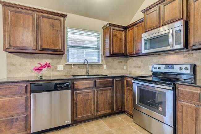 Photo - 804 Stag Trail