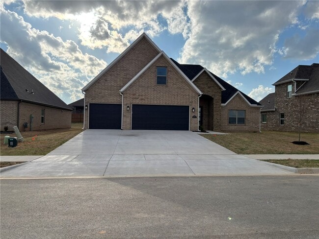Building Photo - 2604 Bluster Dr