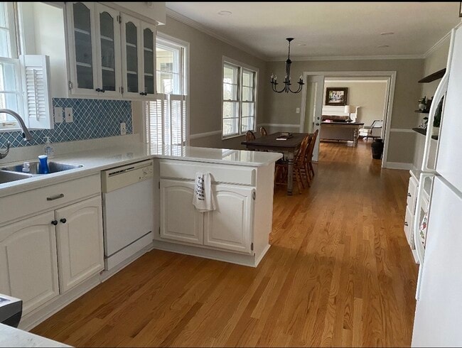 Photo - 1504 Mother Goose Trail