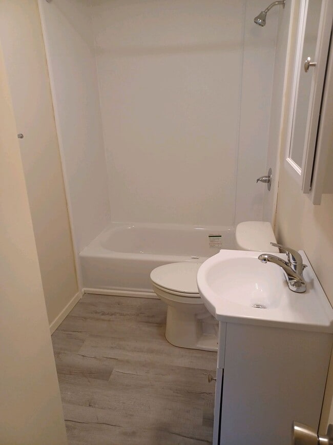 Photo - 1403 Lincoln Ave