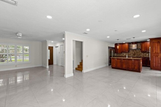 4610 Pinetree Drive