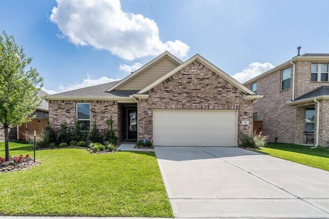 Photo - 7702 Royal Oasis Ln House