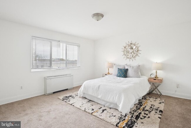 Photo - 1005 Chillum Rd Unidad 402